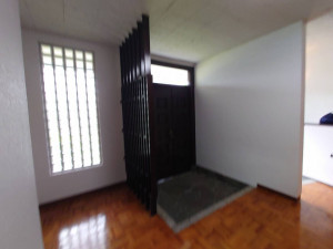八尾市郡川、中古一戸建ての画像です