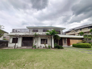 八尾市郡川、中古一戸建ての間取り画像です