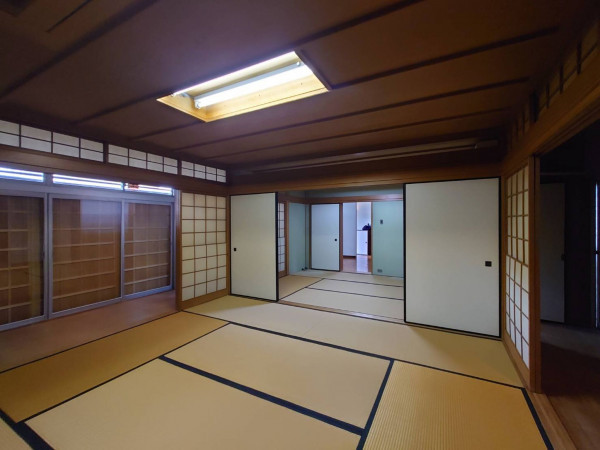 八尾市郡川、中古一戸建ての画像です