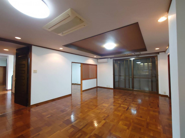 八尾市郡川、中古一戸建ての画像です