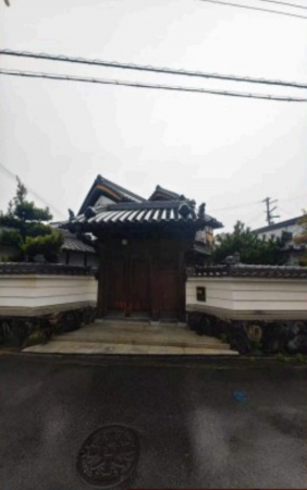 岸和田市極楽寺町、中古一戸建ての画像です