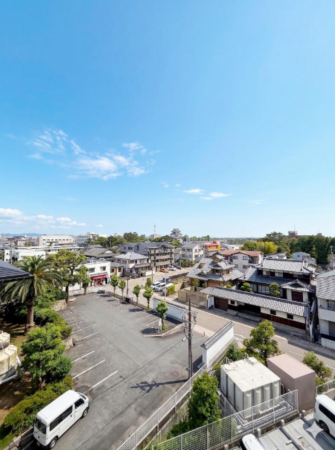 岸和田市岸城町、マンションの画像です