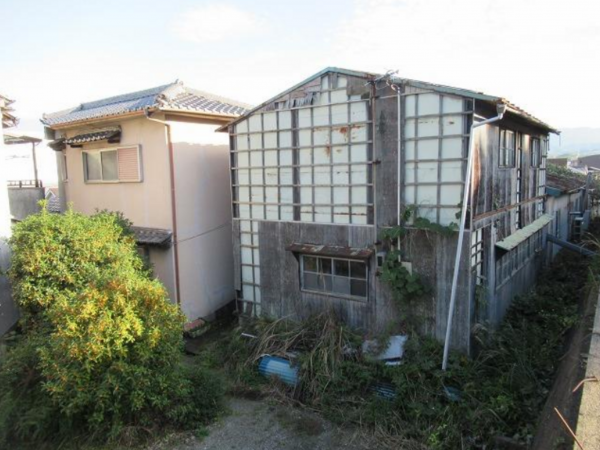 和泉市唐国町、土地の画像です