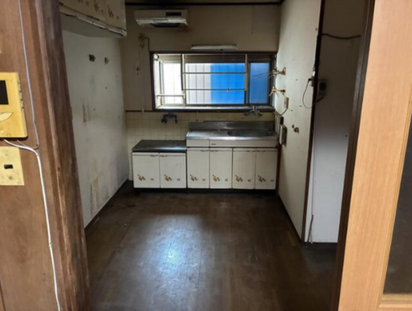 岸和田市磯上町、中古一戸建ての画像です