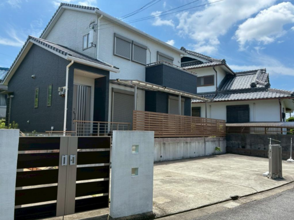 岸和田市東ケ丘町、中古一戸建ての画像です