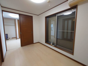 岸和田市中之浜町、中古一戸建ての画像です