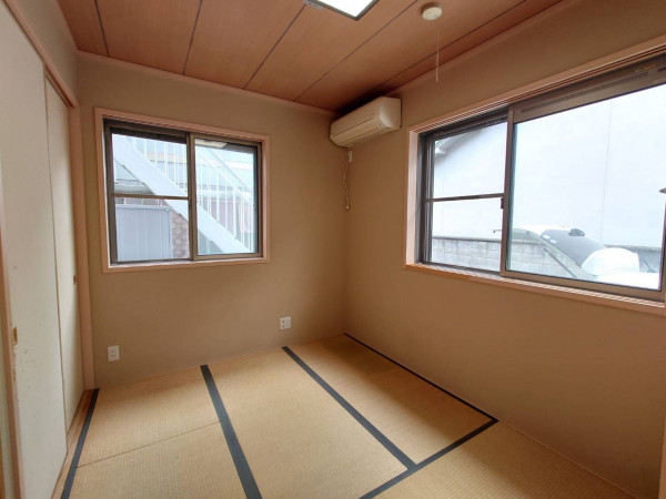 岸和田市中之浜町、中古一戸建ての画像です