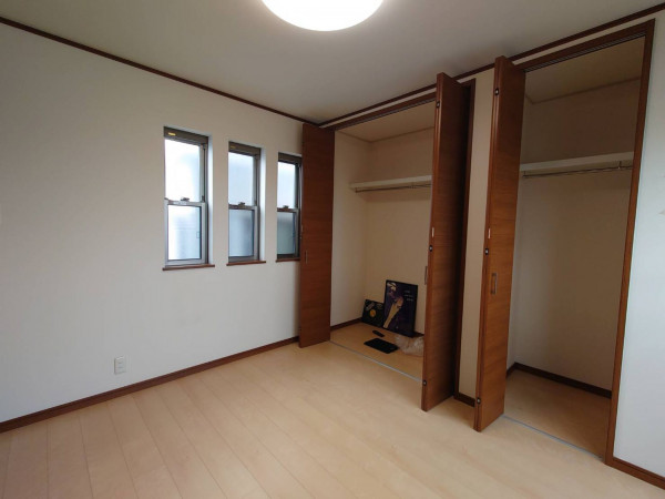 岸和田市中之浜町、中古一戸建ての画像です