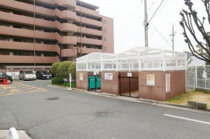 岸和田市上野町東、マンションの画像です