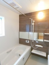 多賀城市伝上山、新築一戸建ての風呂画像です