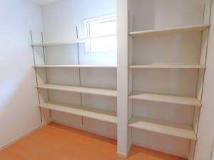 多賀城市伝上山、新築一戸建ての収納画像です