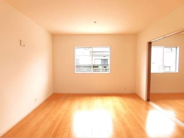 多賀城市伝上山、新築一戸建ての内装画像です