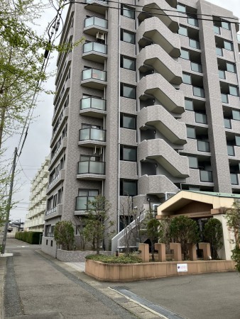 仙台市宮城野区萩野町、マンションの画像です