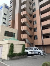 仙台市宮城野区鉄砲町東、マンションの画像です