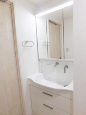 仙台市宮城野区宮城野、マンションの画像です