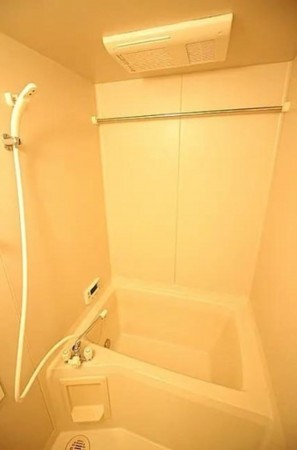 仙台市宮城野区鶴ケ谷、収益物件/アパートの風呂画像です