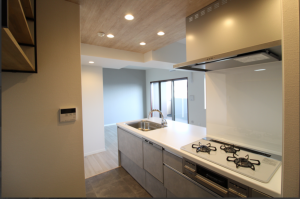 多賀城市下馬、マンションの画像です