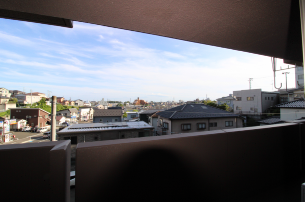 多賀城市下馬、マンションの画像です