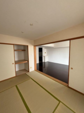 仙台市宮城野区新田東、マンションの画像です