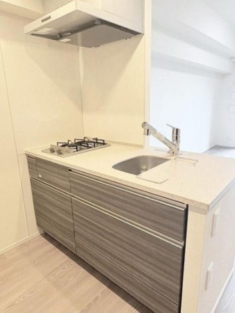 仙台市宮城野区小田原、マンションのキッチン画像です