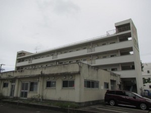 多賀城市桜木、収益物件/アパートの外観画像です