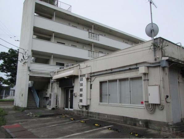 多賀城市桜木、収益物件/アパートの外観画像です