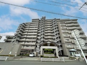 仙台市宮城野区福室、マンションの画像です