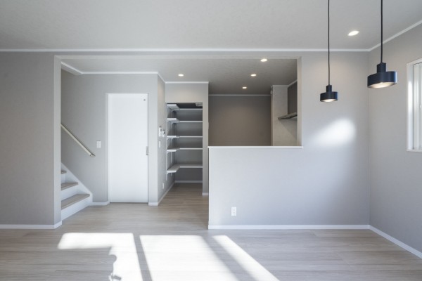 塩竈市南錦町、新築一戸建ての居間画像です