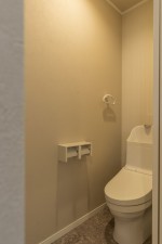 塩竈市南錦町、新築一戸建てのトイレ画像です