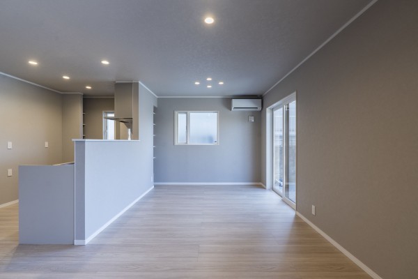 塩竈市南錦町、新築一戸建ての居間画像です