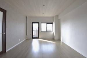 多賀城市下馬、マンションの画像です