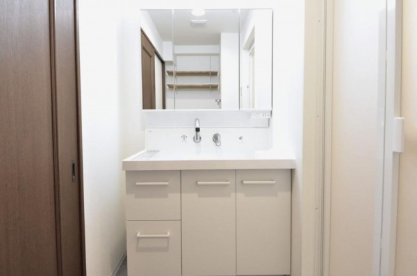 多賀城市下馬、マンションの画像です