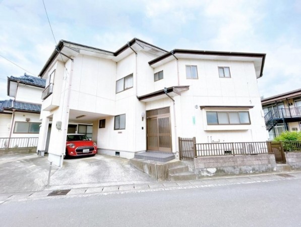 多賀城市八幡、中古一戸建ての外観画像です