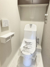 仙台市宮城野区原町、マンションのトイレ画像です