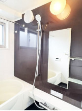 仙台市宮城野区原町、マンションの風呂画像です