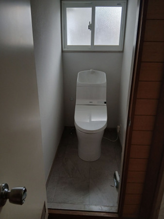 多賀城市笠神、中古一戸建てのトイレ画像です