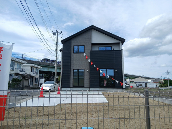 仙台市宮城野区福室、新築一戸建ての外観画像です