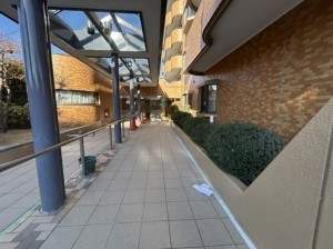 仙台市宮城野区小田原、マンションの画像です