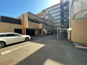 仙台市宮城野区小田原、マンションの画像です