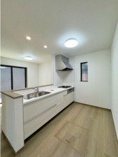 多賀城市八幡、新築一戸建ての画像です
