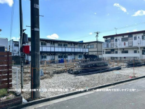 仙台市宮城野区幸町、新築一戸建ての前面道路を含む現地写真画像です