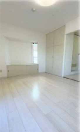 仙台市宮城野区原町、マンションの内装画像です