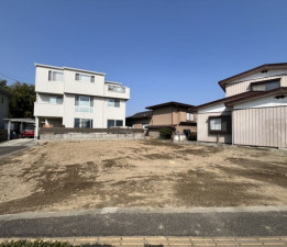 仙台市宮城野区福室、新築一戸建ての前面道路を含む現地写真画像です