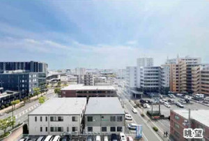 仙台市宮城野区新田東、マンションの画像です