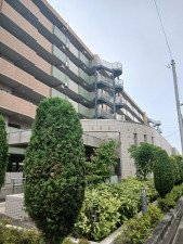 仙台市宮城野区新田東、マンションの画像です
