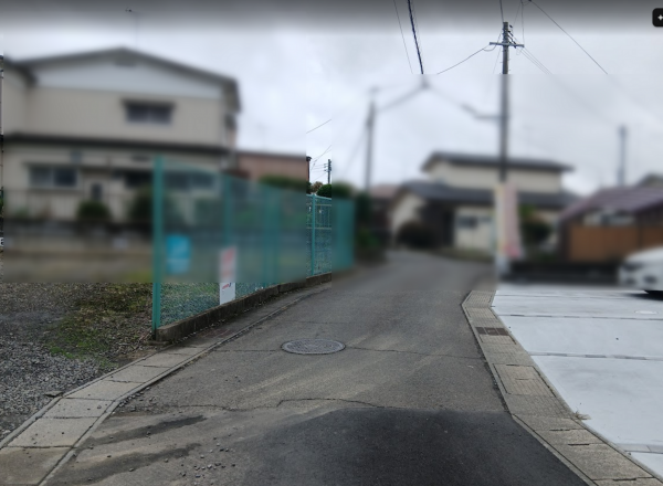 多賀城市留ケ谷、新築一戸建ての前面道路を含む現地写真画像です