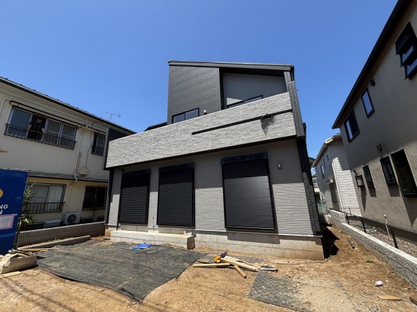 八千代市八千代台東、新築一戸建ての外観画像です