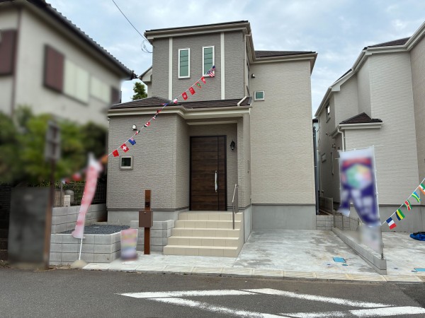 八千代市勝田台、新築一戸建ての外観画像です