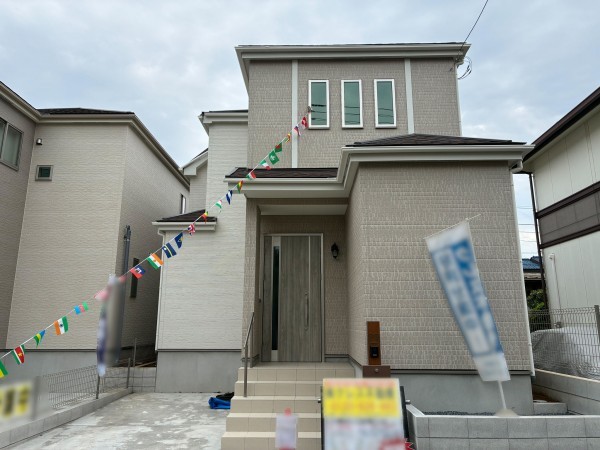 八千代市勝田台、新築一戸建ての外観画像です