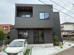 八千代市勝田台、新築一戸建ての外観画像です